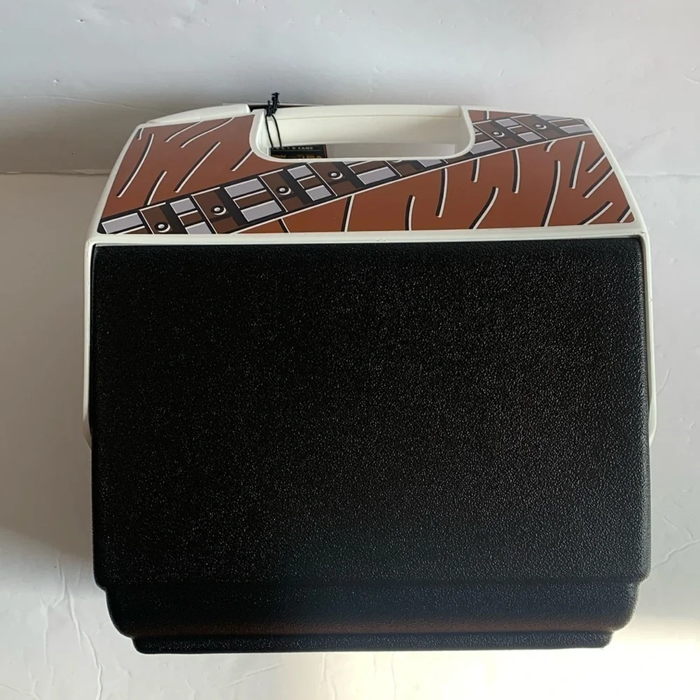 Igloo 7 Quarts Star Wars CHEWBACCA Playmate Cooler New